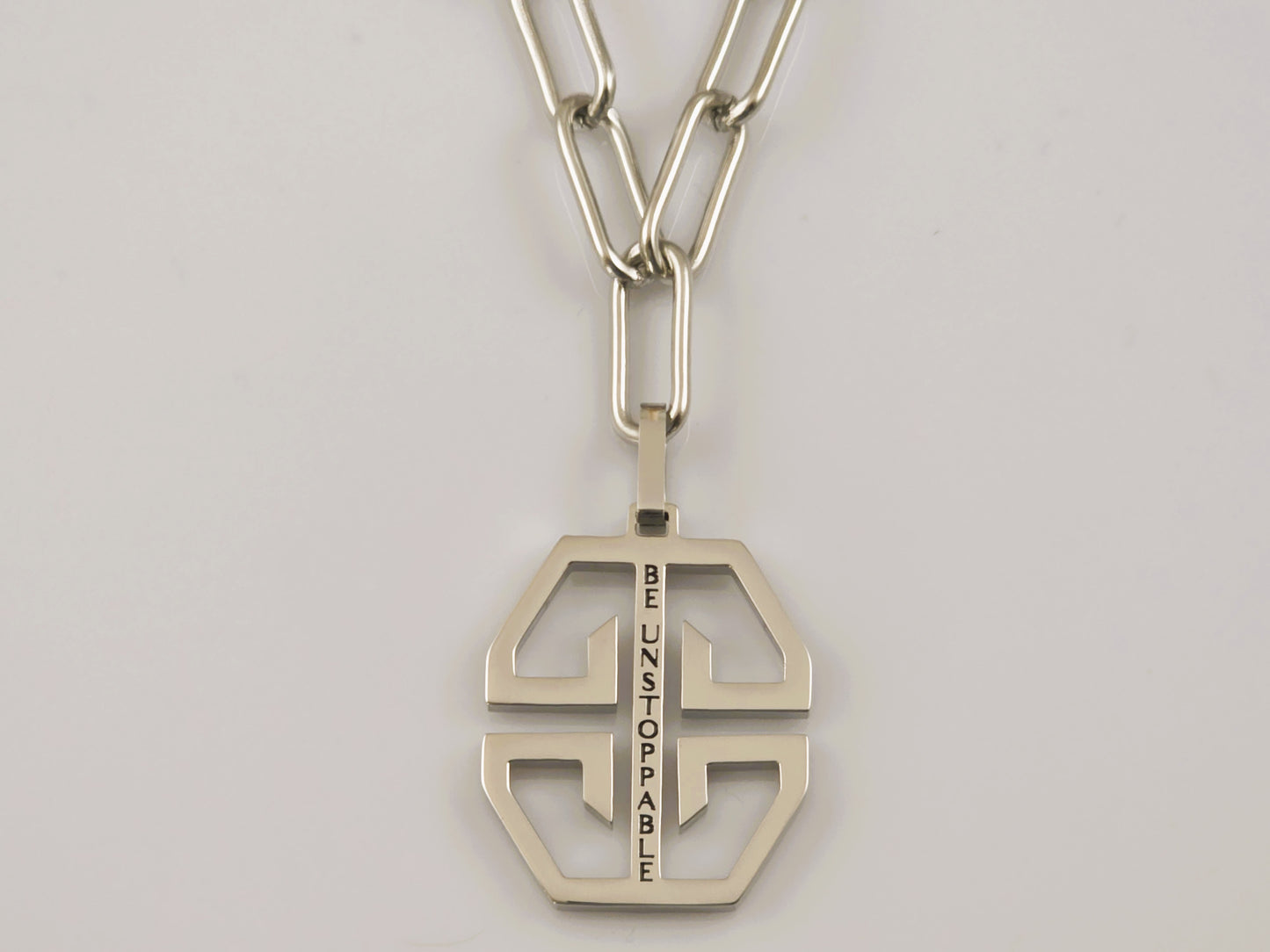B1: Vision Amulet Doyenne Necklace - Silver