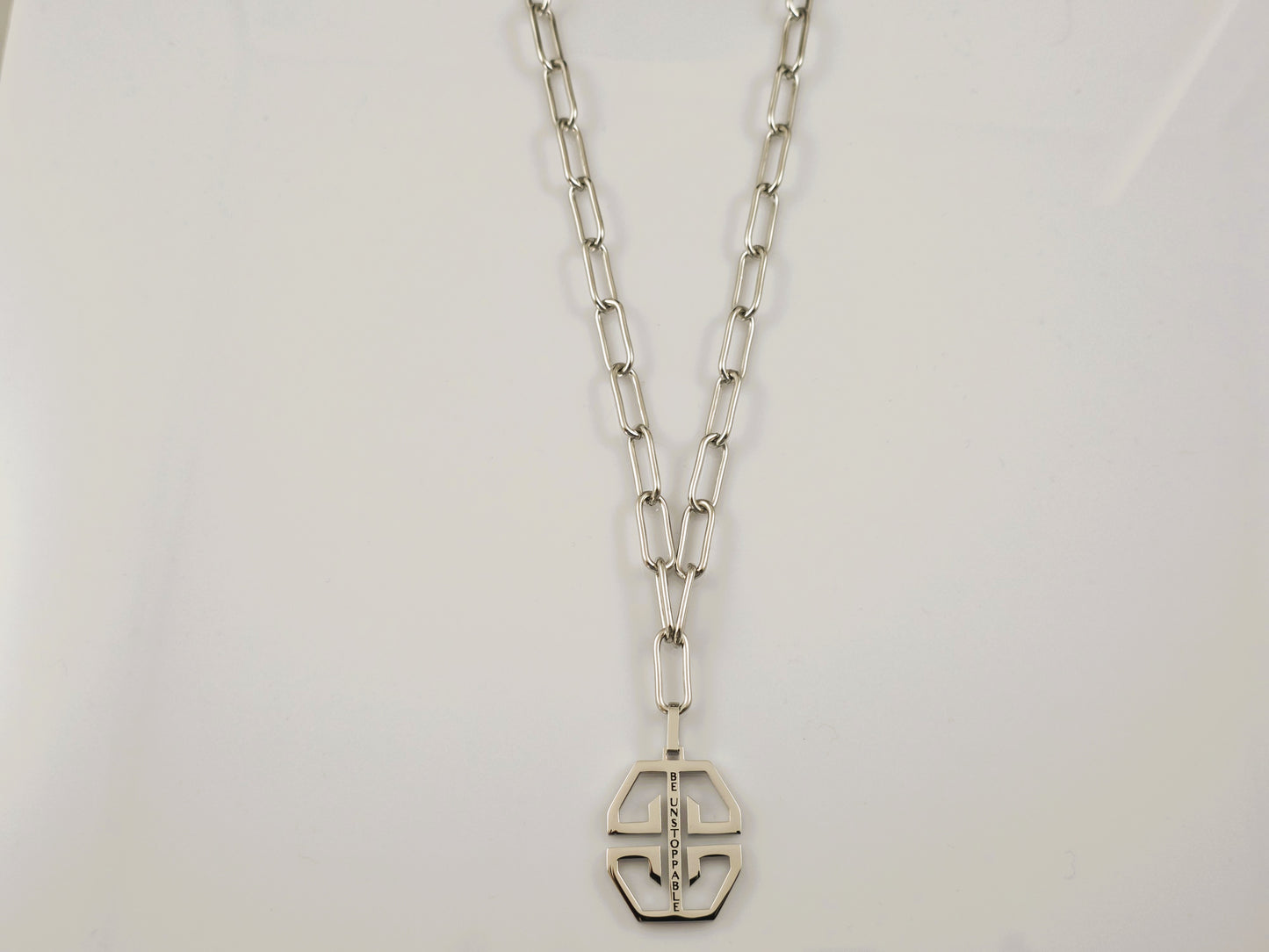 B1: Vision Amulet Doyenne Necklace - Silver