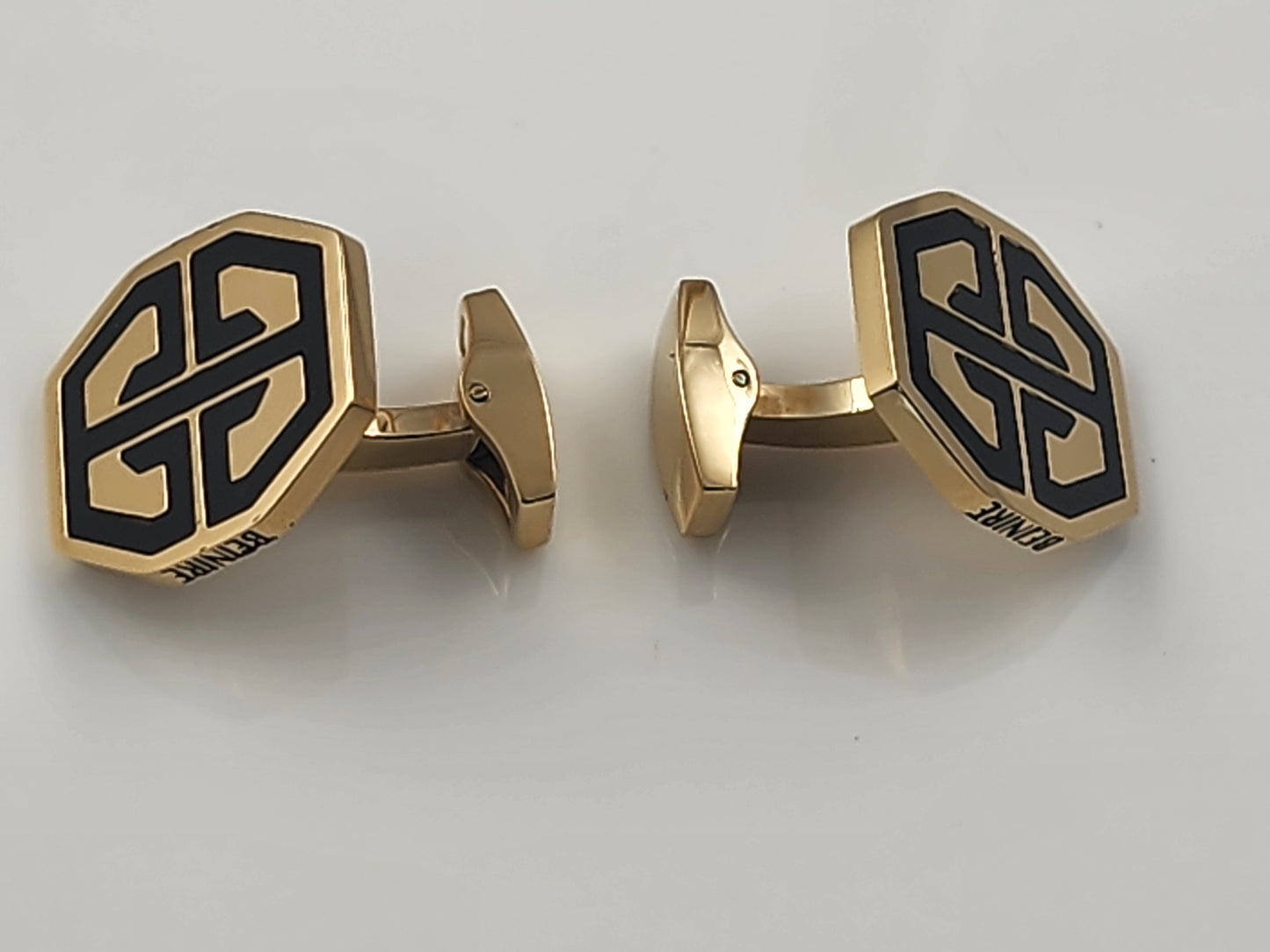 Beinire Chief Exec. Cufflinks - Gold