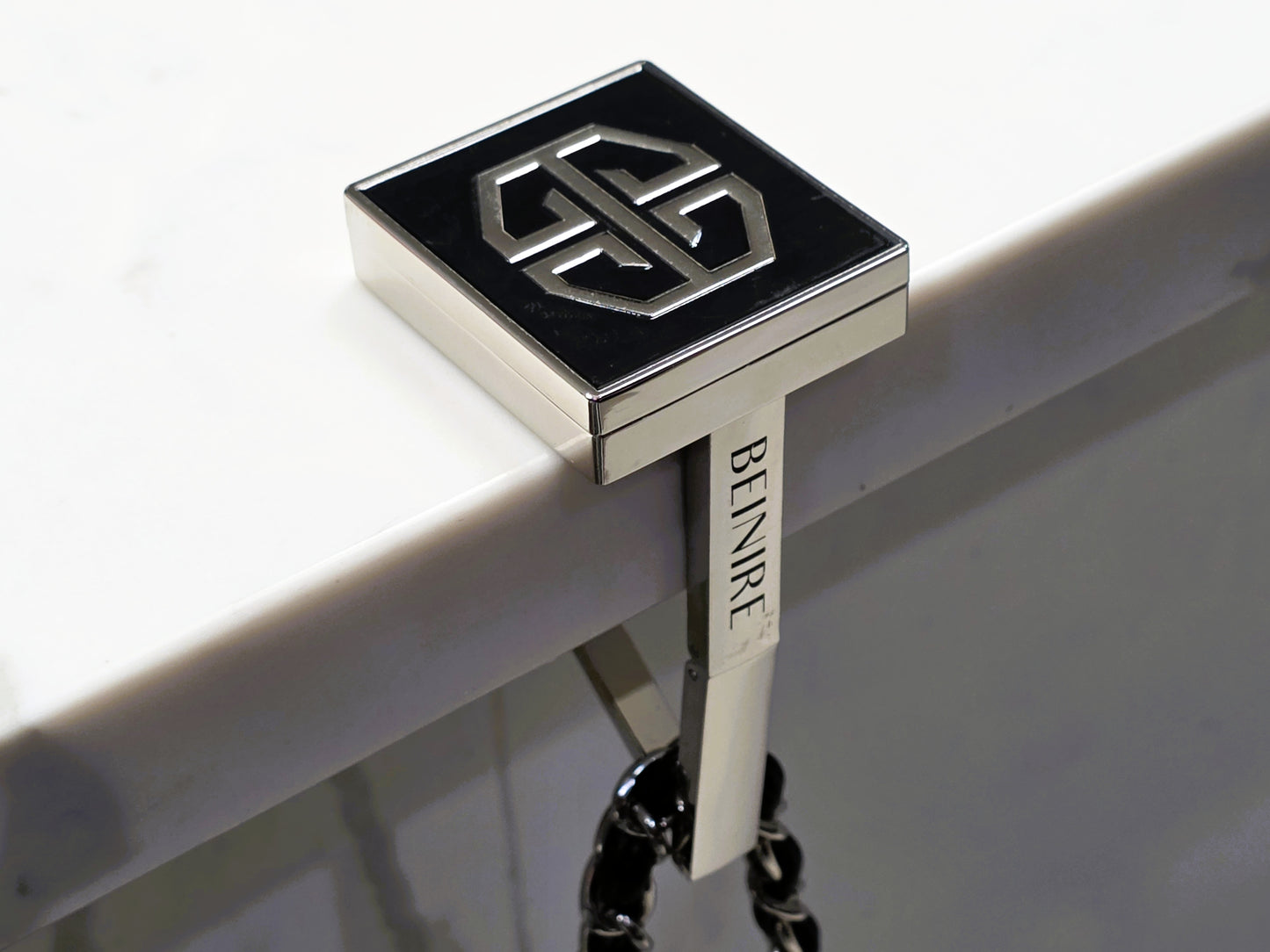 B3:  Lady Lena Luxury Handbag Holder - Silver