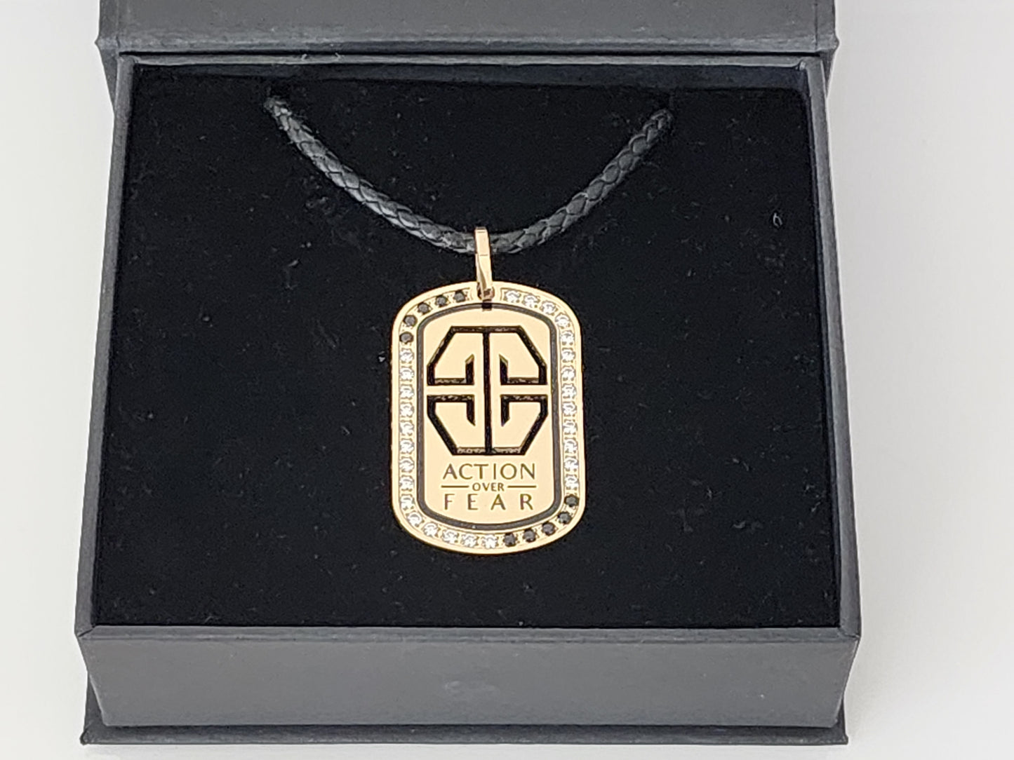 Beinire Vision Tag Necklace - Gold