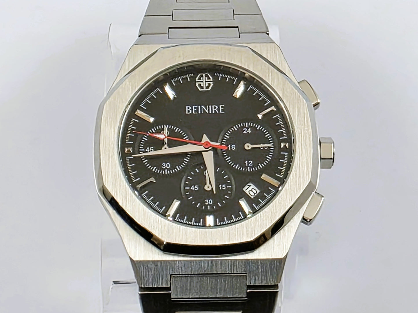 B2:  The Doyen Chronograph DC3