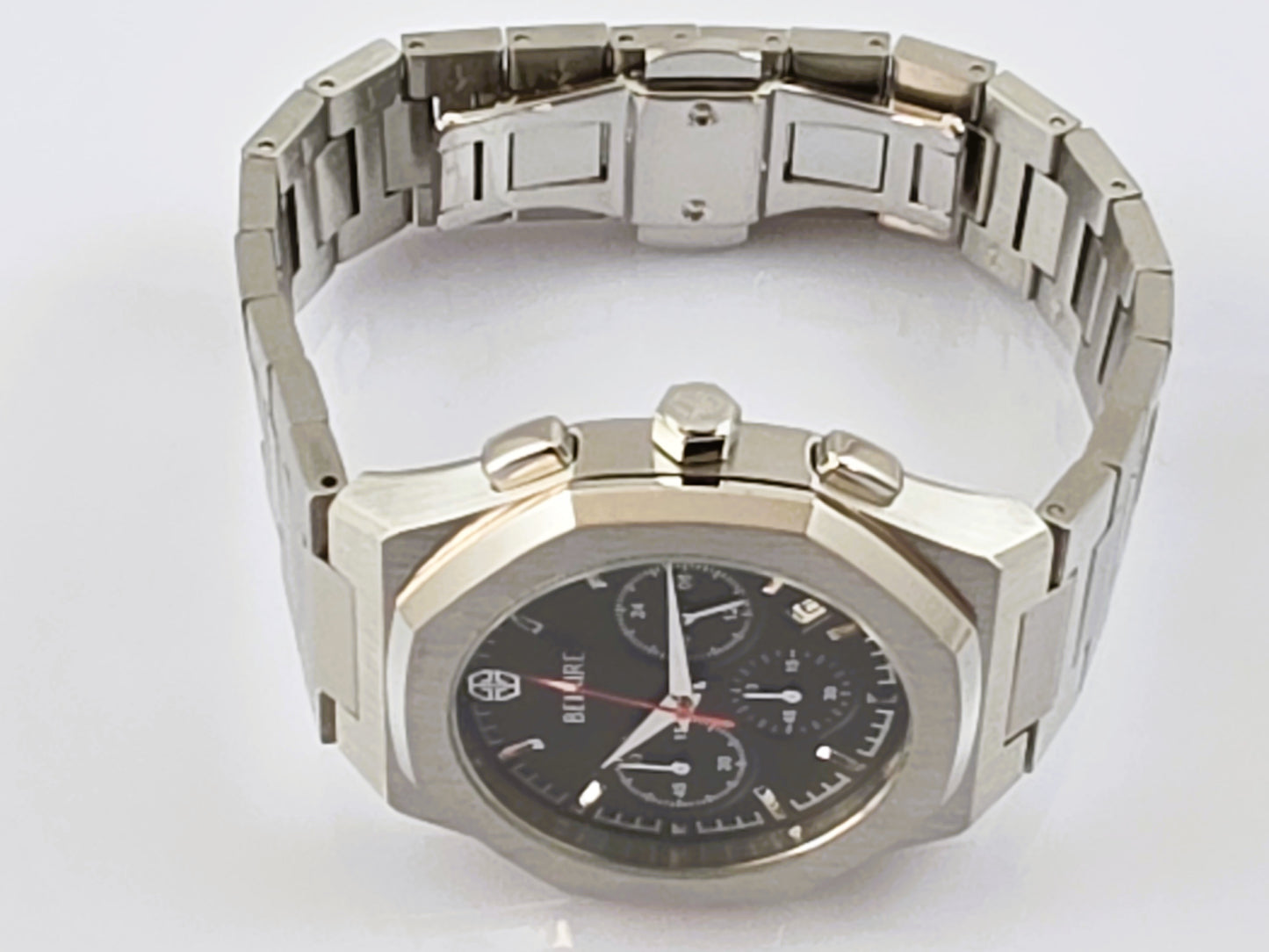 B2:  The Doyen Chronograph DC3